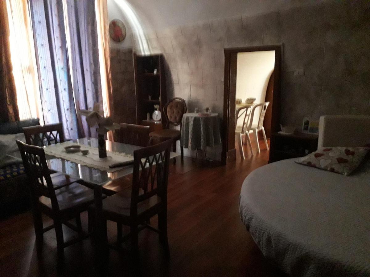 Casa Vacanza Mary Apartment Santeramo in Colle Bagian luar foto